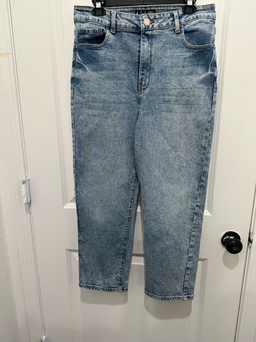 Cuidado con el Perro Light Wash Blue Women’s  Straight leg Jeans